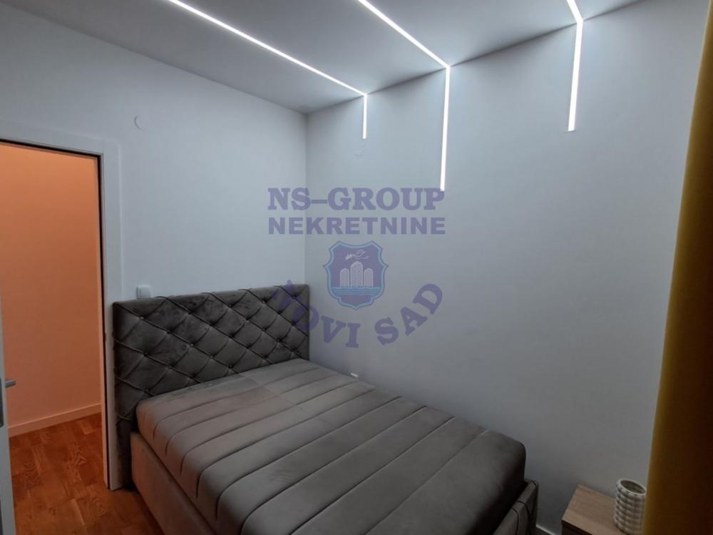 Slika 5 - Odlican renoviran stan na Petrovaradinu!