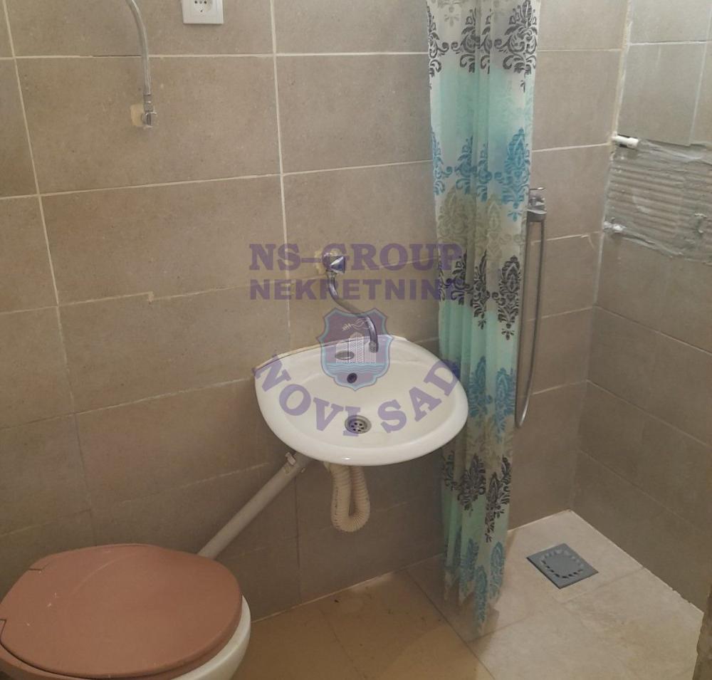 Slika 3 - Prodaja stana, Petrovaradinska tvrdjava Novi Sad