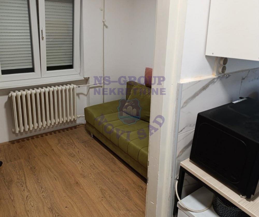 Slika 1 - Garsonjera na Staroj Detelinari!