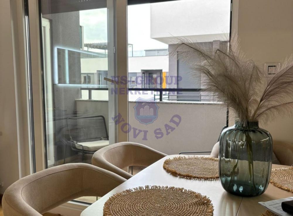 Slika 1 - Dvosoban, 46m2, Telep Novi Sad, sa terasom, ima lift