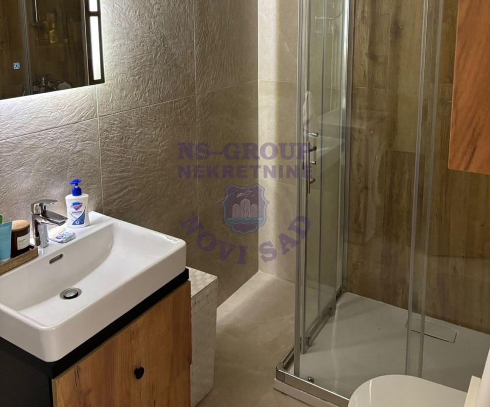 Slika 6 - Dvosoban, 46m2, Telep Novi Sad, sa terasom, ima lift