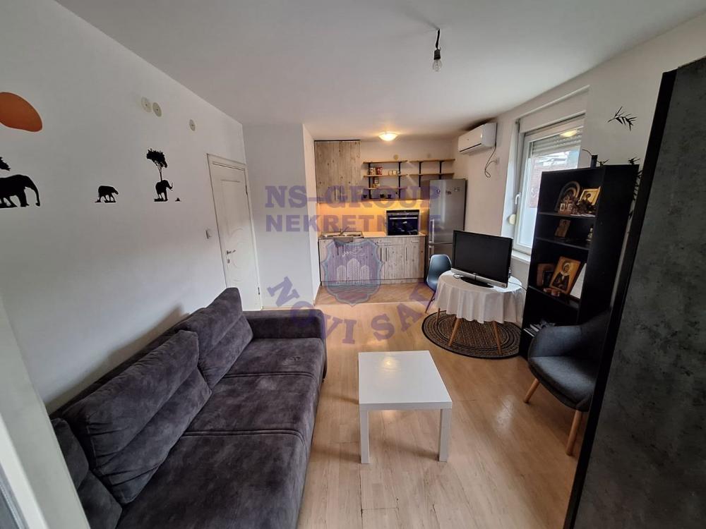 Slika 3 - Jednoiposoban, 28m2, Adice Novi Sad