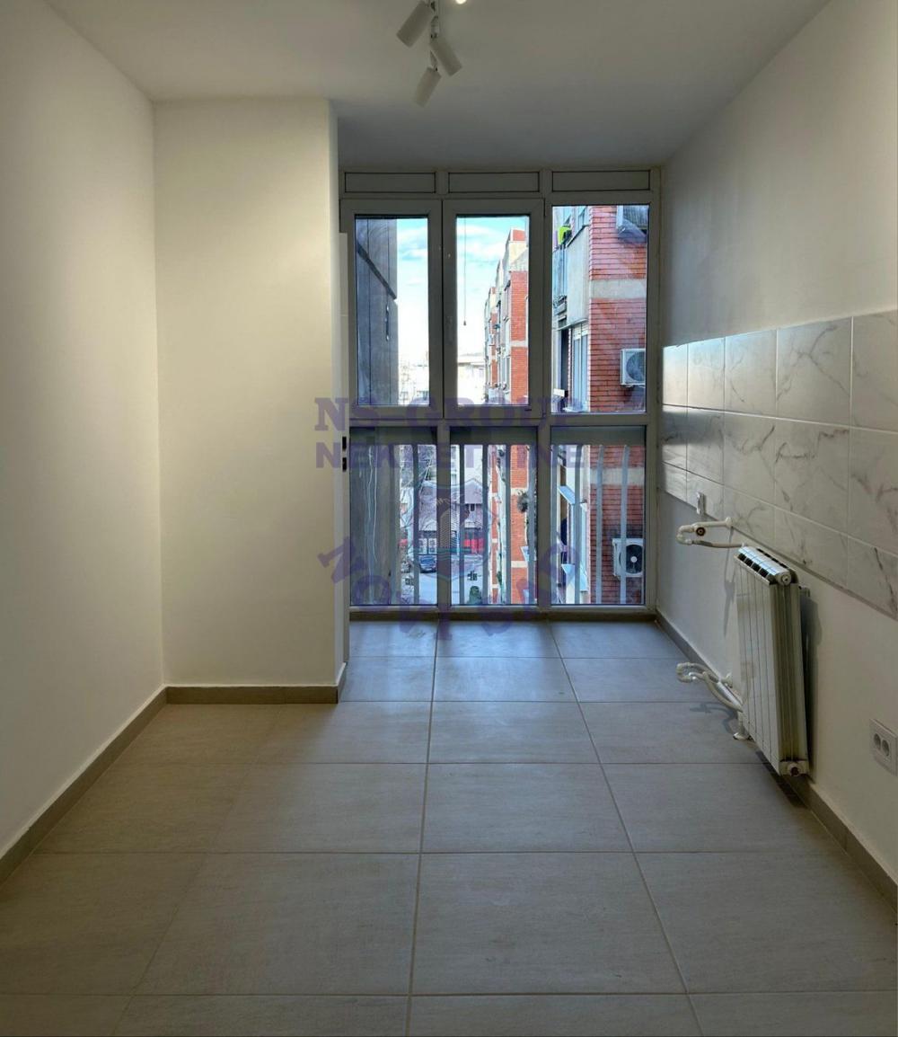 Slika 6 - Trosoban, 85m2, Liman Novi Sad, sa terasom, ima lift