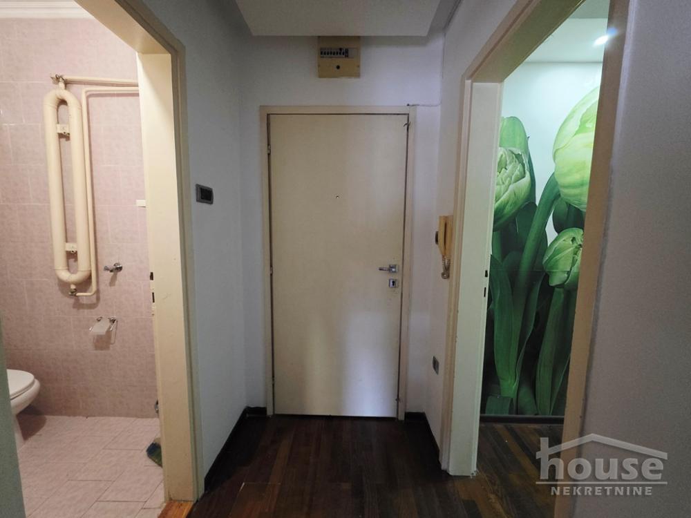 Slika 11 - Stan,NOVI SAD,ZELEZNICKA STANICA,kv: 32.00, € 80000, ID: 1065145