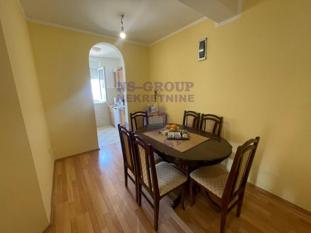 Slika 3 - Odličan trosoban stan na Podbari!