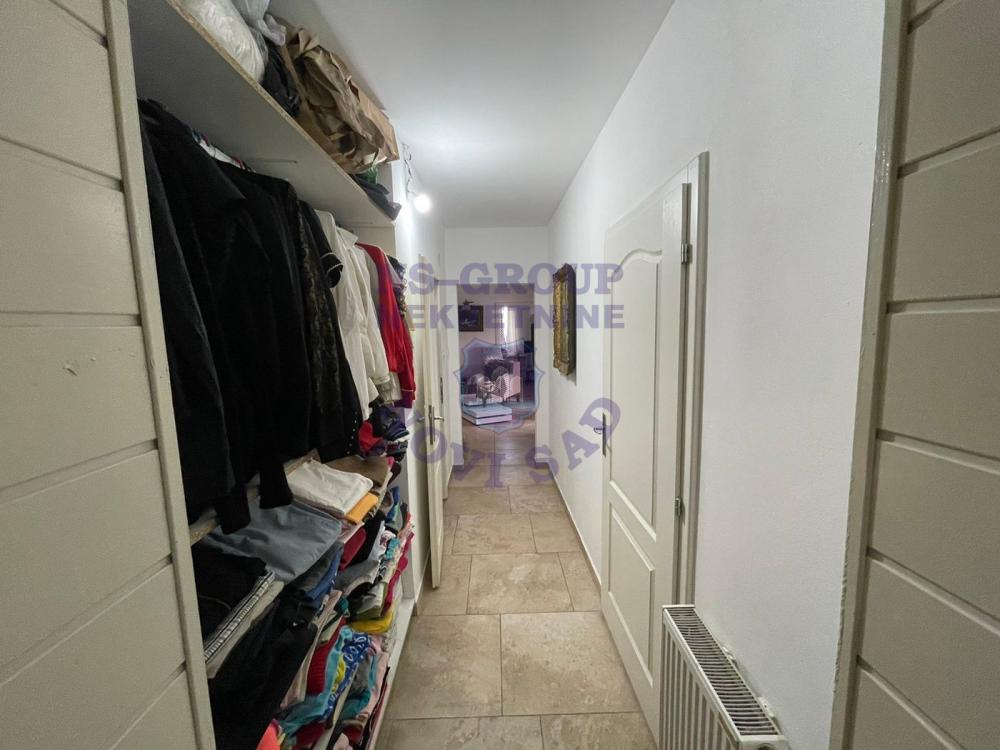 Slika 4 - Trosoban, 52m2, Bulevar oslobođenja Novi Sad