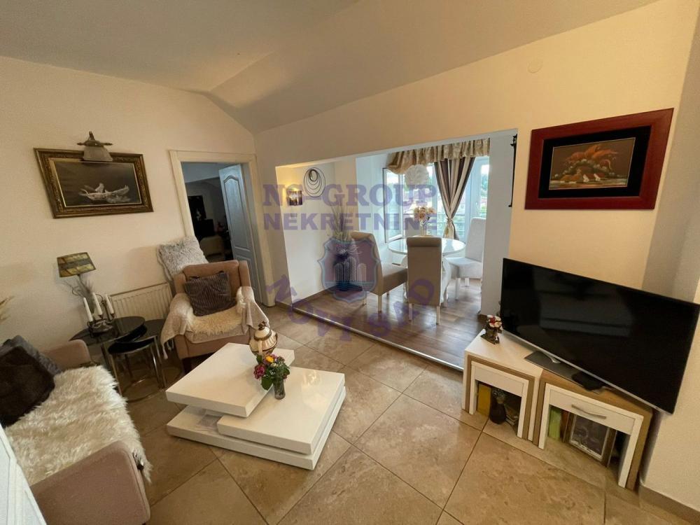 Glavna slika -Trosoban, 52m2, Bulevar oslobođenja Novi Sad