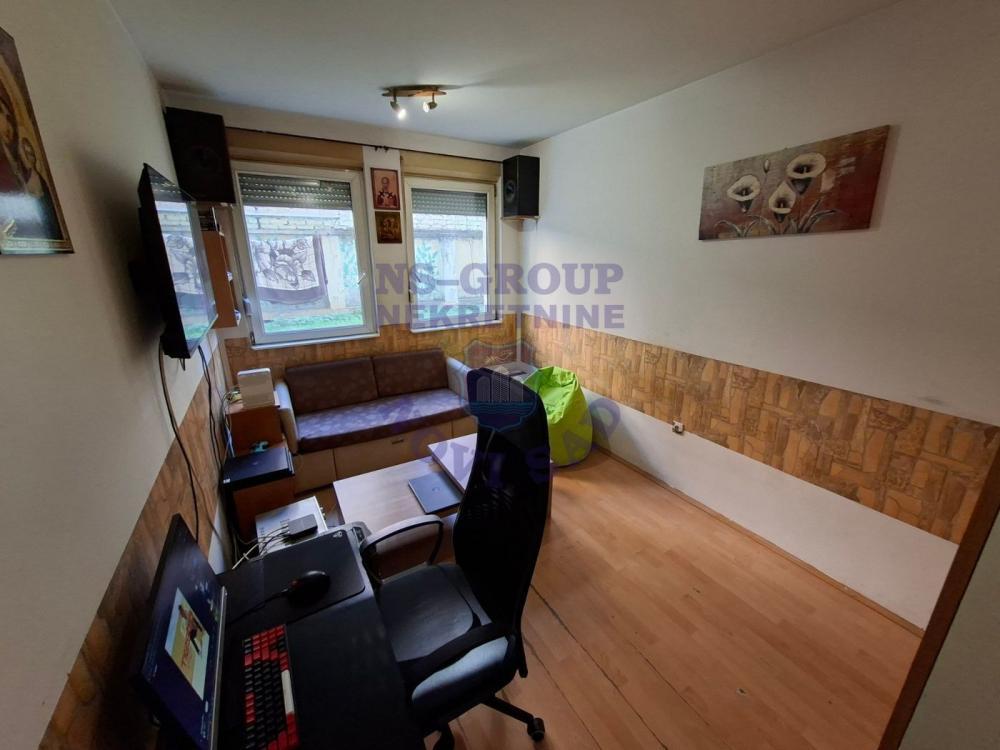 Glavna slika -Odličan jednoiposoban stan kod Sajam! 