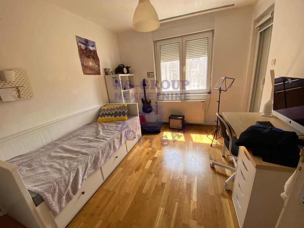 Slika 7 - Trosoban stan na Petrovaradinu