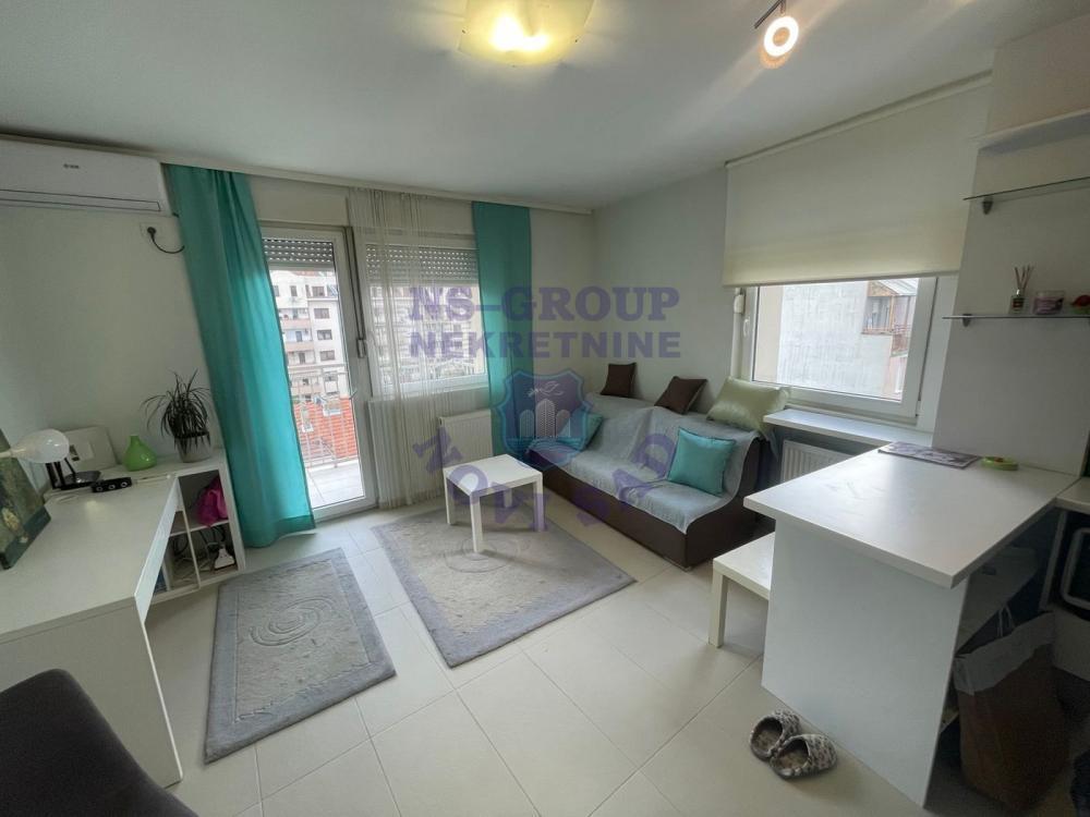 Glavna slika -Prodaja stana, 30m2, Grbavica Novi Sad
