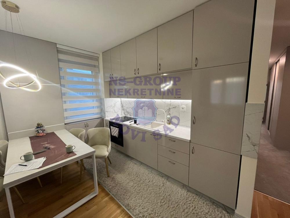 Slika 3 - Četvorosoban stan na Avijaciji