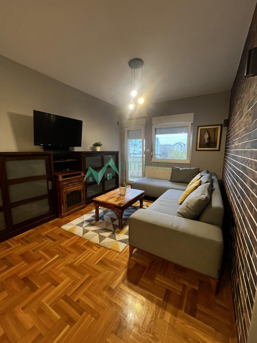 Slika 2 - Na prodaju dvoiposoban stan – Nova Detelinara 