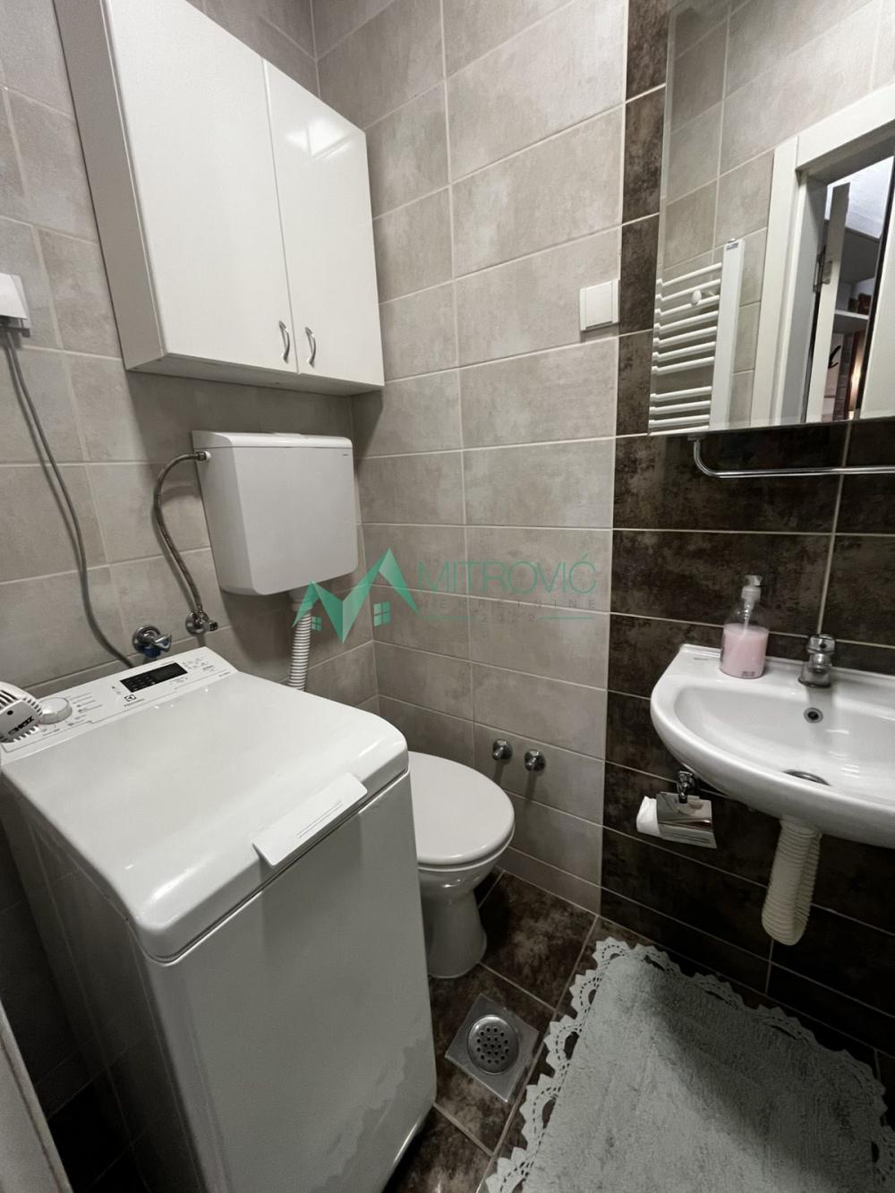 Slika 10 - Na prodaju dvoiposoban stan – Nova Detelinara 