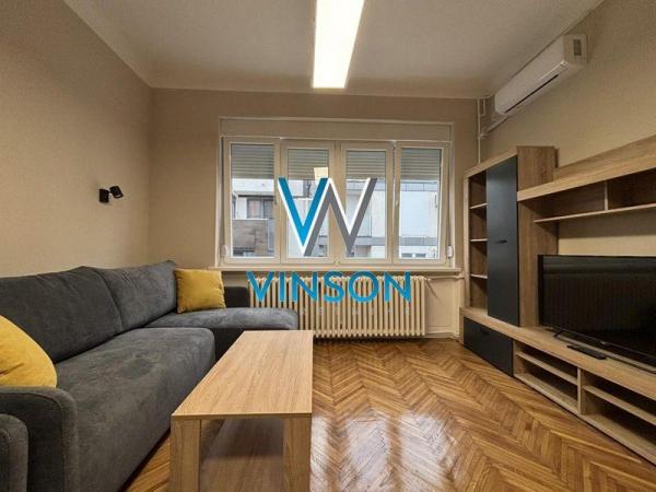 Slika 1 - Novi Sad, Centar - Uknjižena, renovirana garsonjera ID#1001178