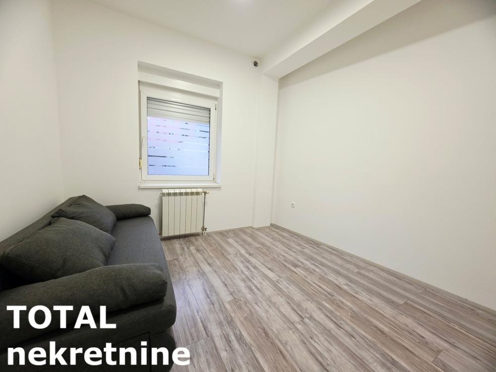 Slika 5 - Stan,NOVI SAD,BULEVAR,kv: 71.00, € 198800, ID: 1102487