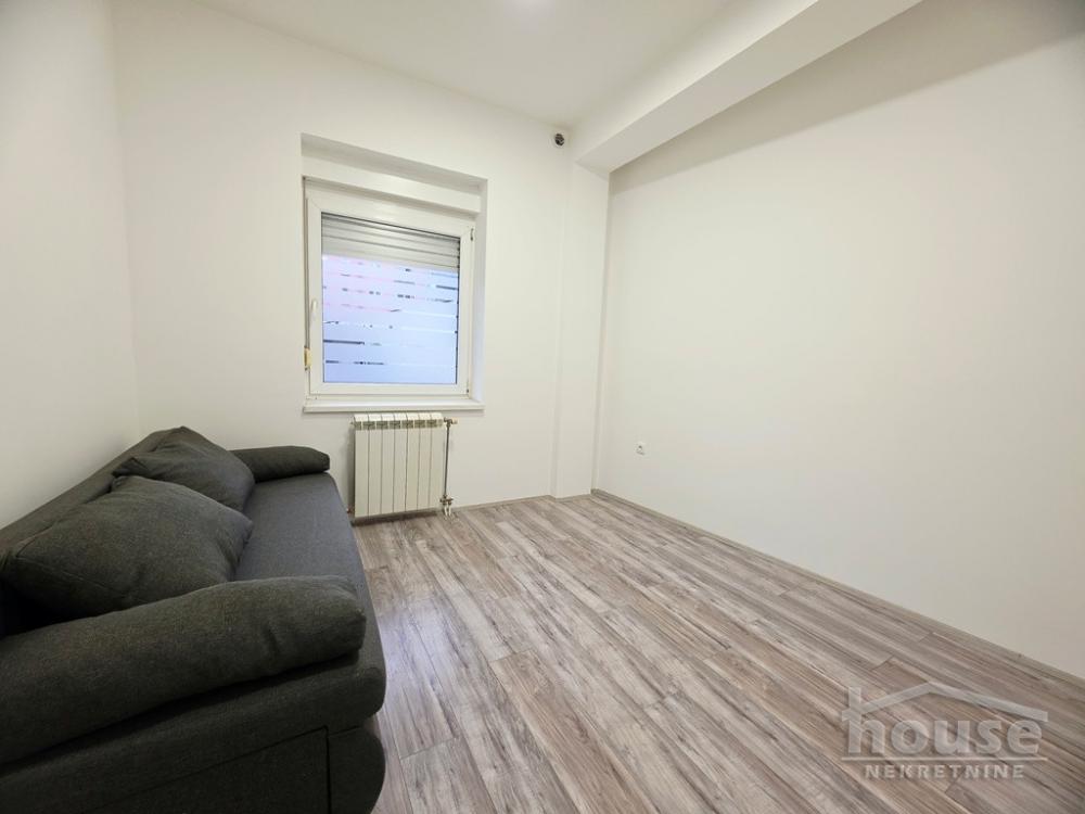 Slika 5 - Stan,NOVI SAD,BULEVAR,kv: 71.00, € 198800, ID: 1065639