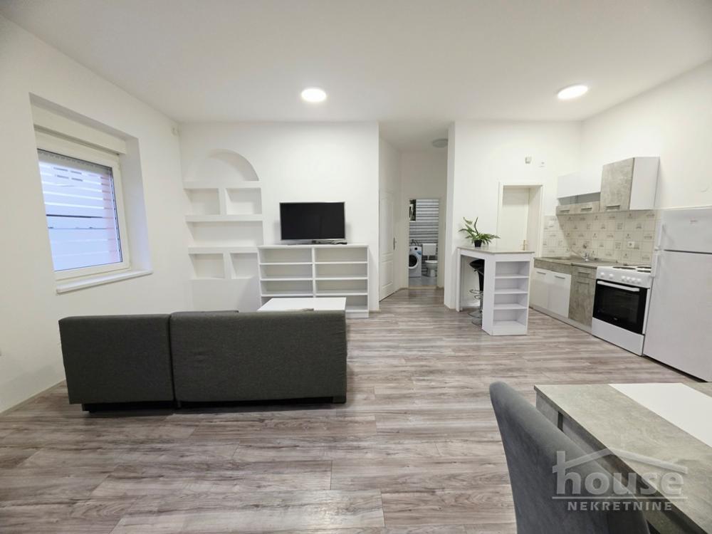 Slika 4 - Stan,NOVI SAD,BULEVAR,kv: 71.00, € 198800, ID: 1065639