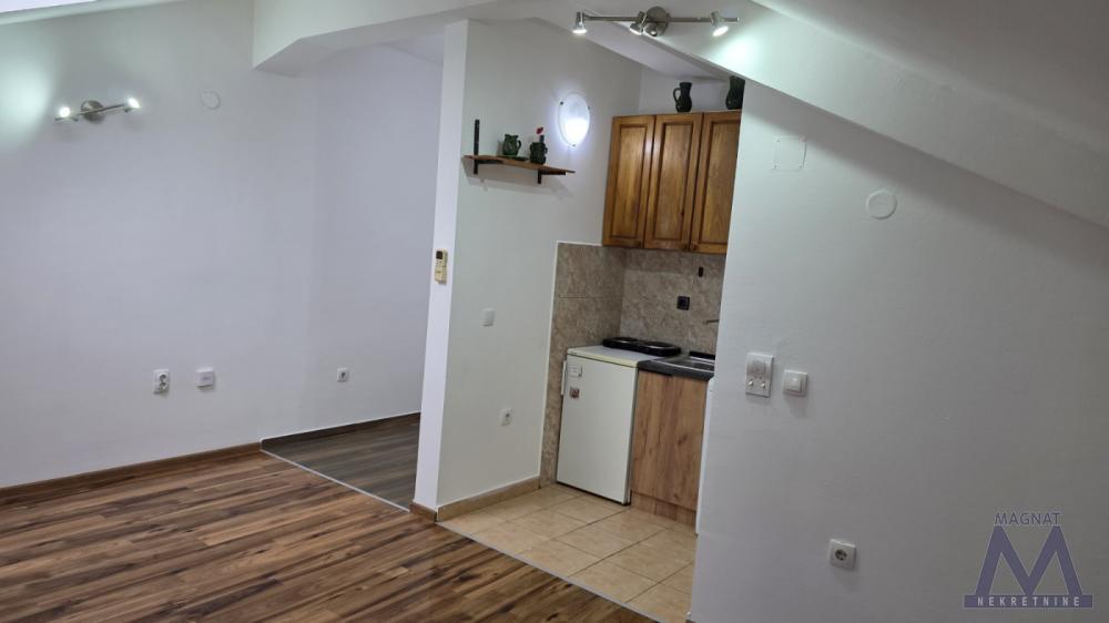 Slika 2 - Stan,NOVI SAD,SATELIT,kv: 22, € 51500, ID: 1019336