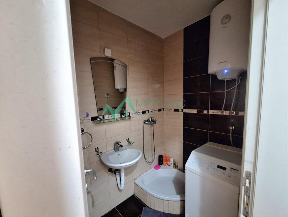 Slika 6 - Jednoiposoban, 28m2, Adice Novi Sad, sa parkingom