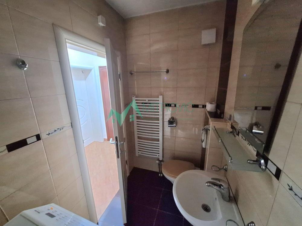 Slika 7 - Jednoiposoban, 28m2, Adice Novi Sad, sa parkingom