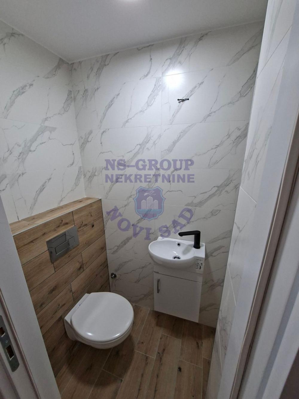 Slika 10 - Trosoban kompletno renoviran stan na Socijalnom 