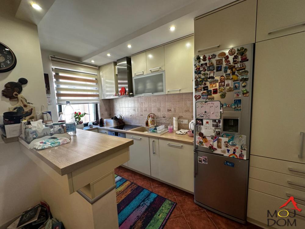 Slika 4 - Stan,NOVI SAD,GRBAVICA,kv: 116, € 334550, ID: 1031978