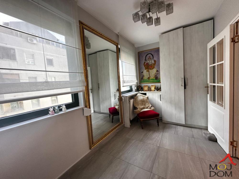 Slika 8 - Stan,NOVI SAD,GRBAVICA,kv: 116, € 334550, ID: 1031978