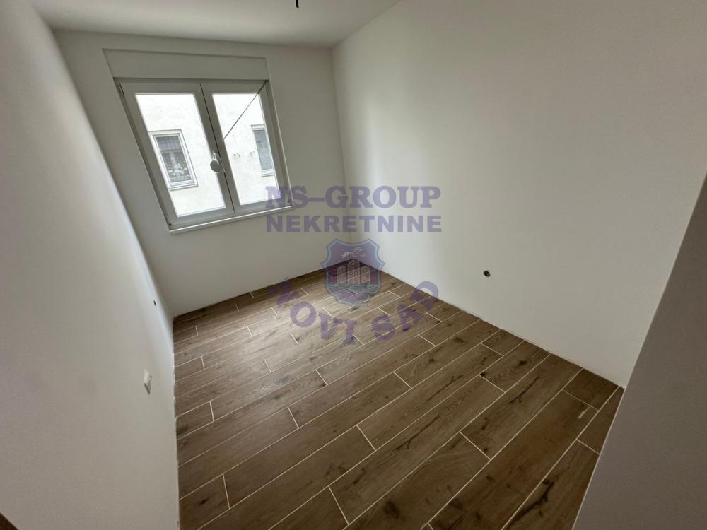 Slika 3 - Nov, dvoiposoban stan na Petrovaradinu - Stari Majur