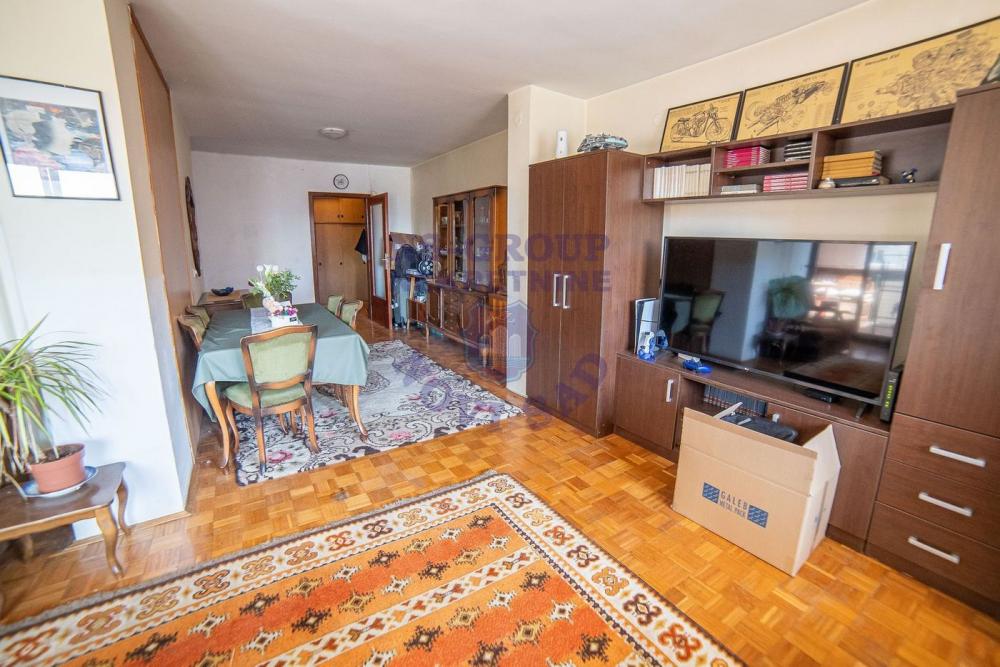 Slika 3 - Odličan trosoban stan na Bulevaru patrijarha Pavla