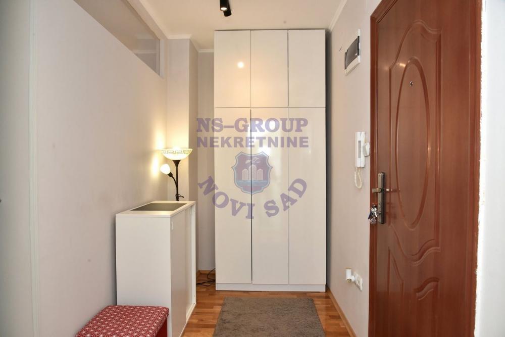 Slika 2 - Odličan trosoban stan na Bulevaru Evrope