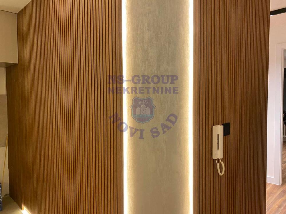 Slika 6 - Četvorosoban stan kompletno renoviran u centru Novog Sada