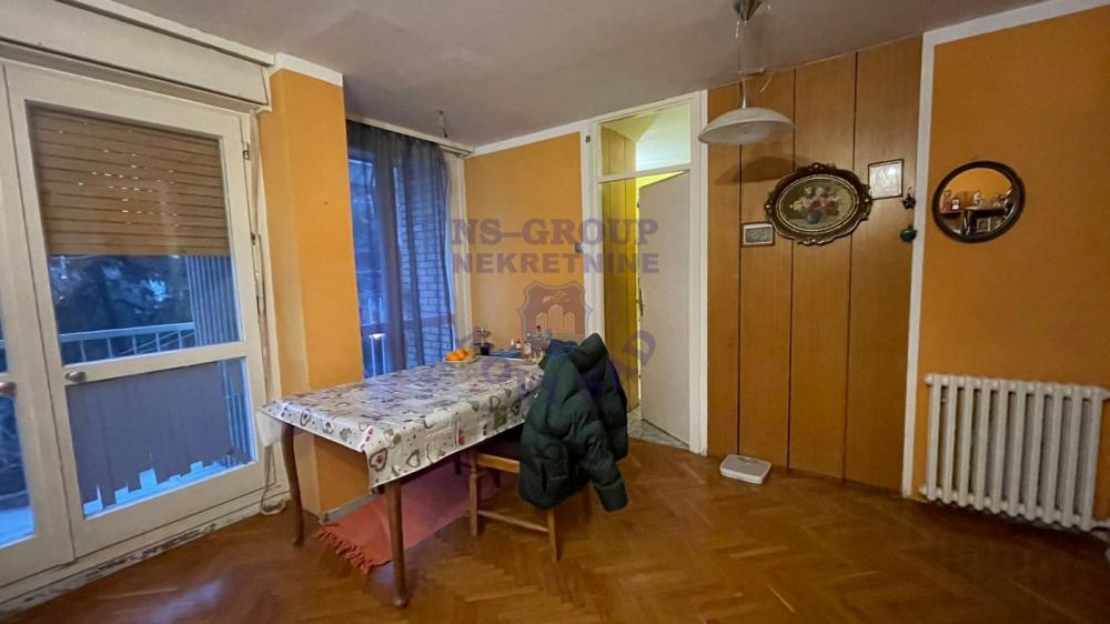 Slika 1 - Odličan četvorosoban stan na Limanu 4