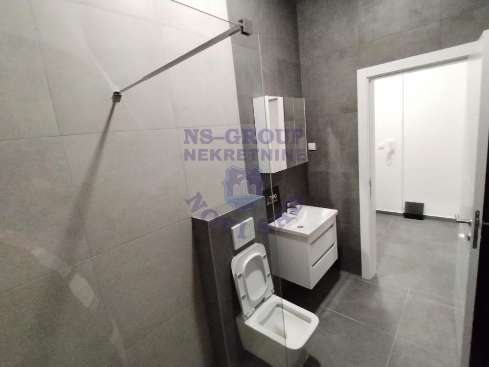 Slika 8 - Prodaja stana, 32m2, Grbavica Novi Sad, sa terasom