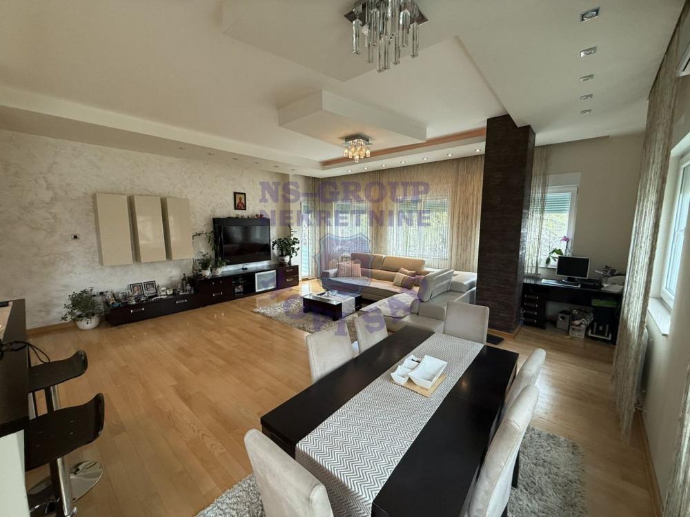 Glavna slika -Četvorosoban, 127m2, sa terasom, ima lift