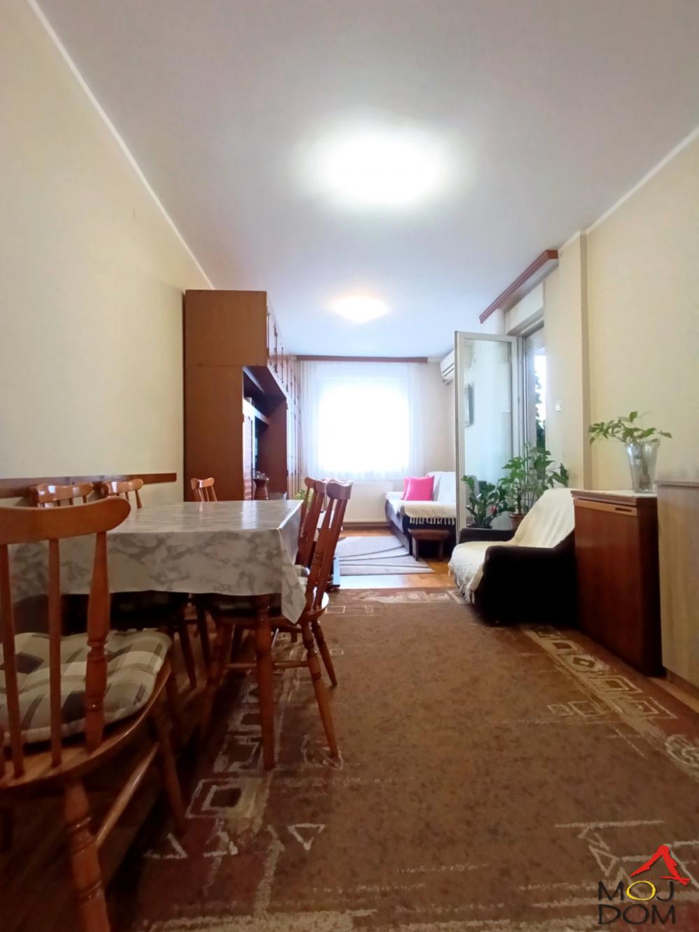 Slika 1 - Stan,NOVI SAD,SOMBORSKI BULEVAR,kv: 45, € 139050, ID: 1032068