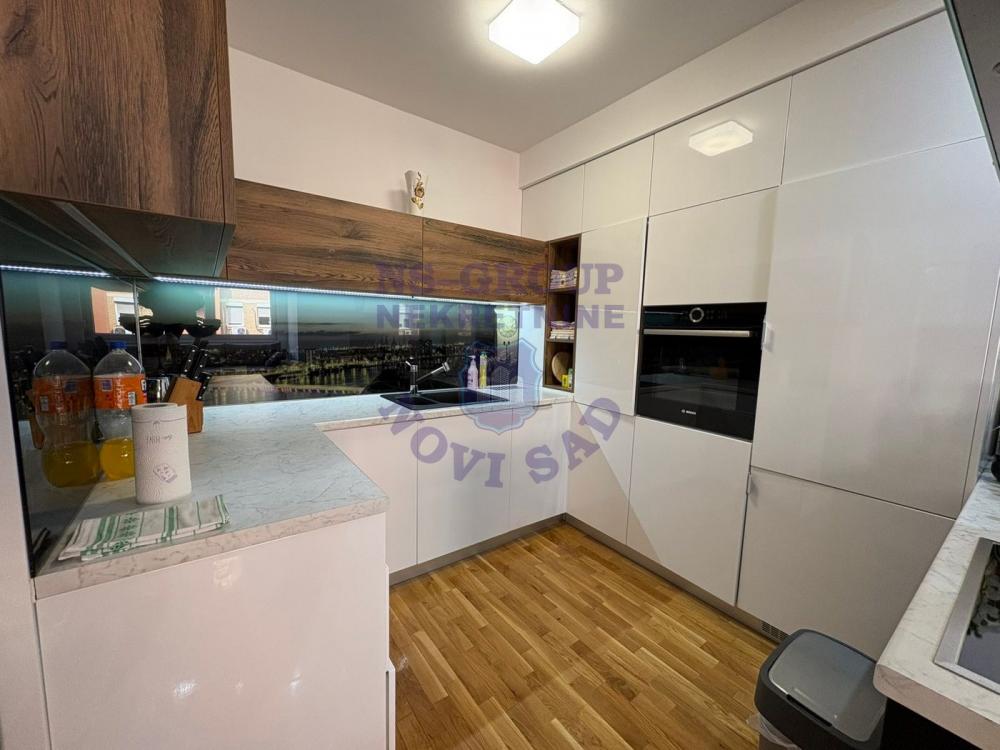 Slika 4 - Odličan dvosoban stan na Novoj Detelinari!