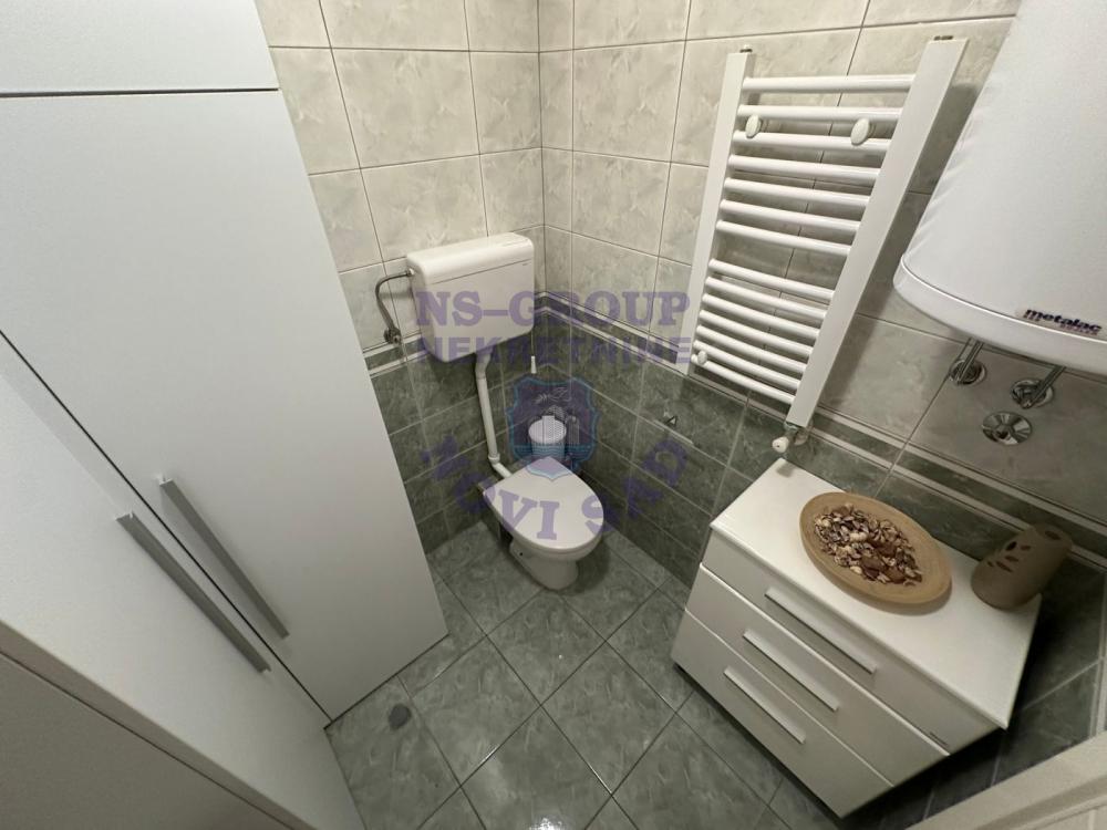 Slika 9 - Odličan trosoban stan na Novoj Detelinari!