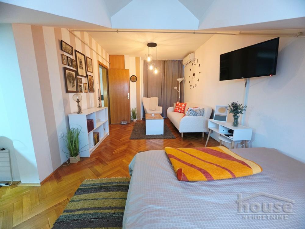 Slika 8 - Stan,NOVI SAD,CARA DUŠANA,kv: 61.00, € 149000, ID: 1065177