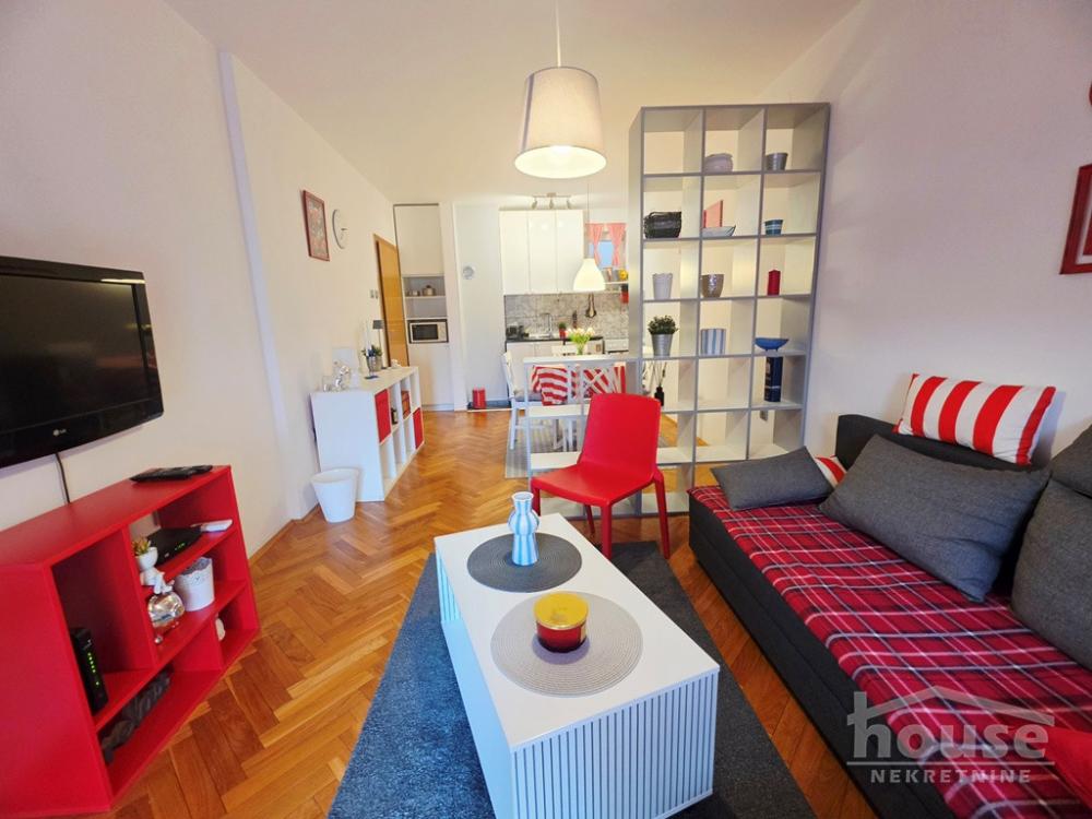 Slika 1 - Stan,NOVI SAD,CARA DUŠANA,kv: 61.00, € 149000, ID: 1065177