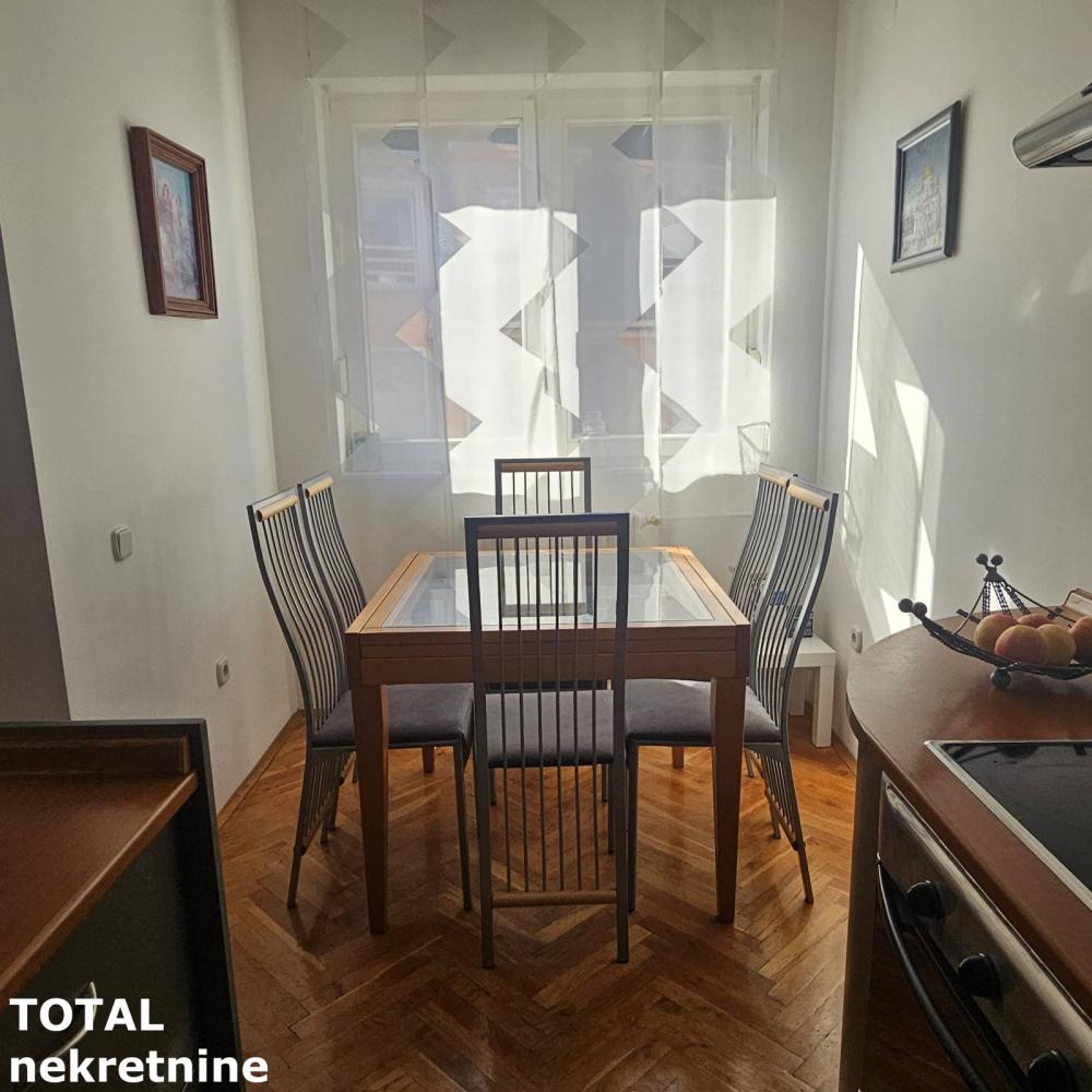 Slika 3 - Stan,NOVI SAD,SAJAM,kv: 49.00, € 160000, ID: 1101368
