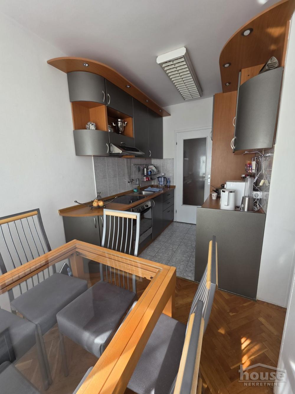 Slika 2 - Stan,NOVI SAD,SAJAM,kv: 49.00, € 160000, ID: 1064520