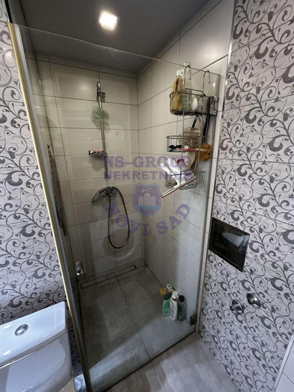 Slika 10 - Odlican trosoban stan na Novom Naselju!