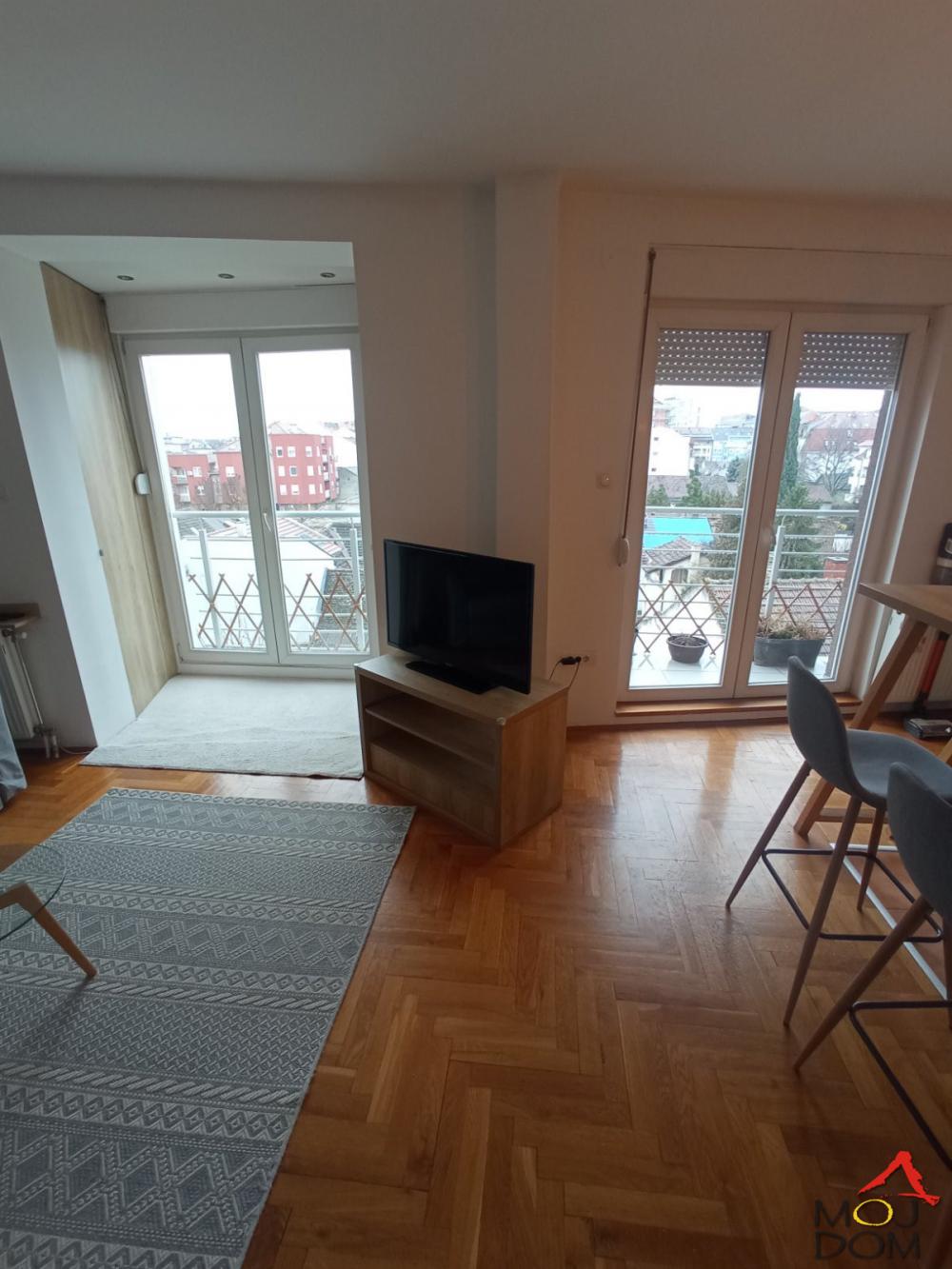 Slika 4 - Stan,NOVI SAD,SOCIJALNO,kv: 34, € 119000, ID: 1032049