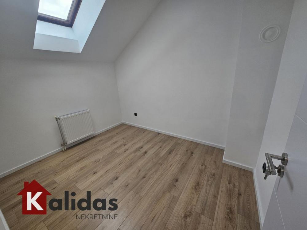 Slika 11 - Stan,NOVI SAD,CENTAR,kv: 58, € 200850, ID: 1008532