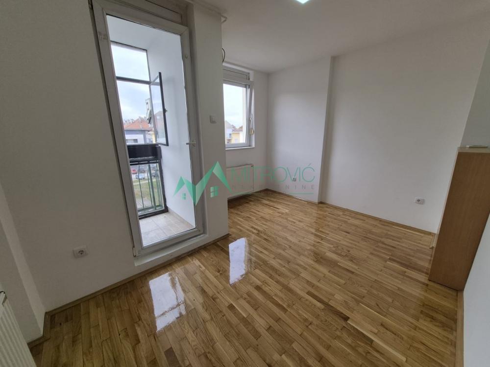 Slika 1 - Renovirana garsonjera na Novom Naselju 