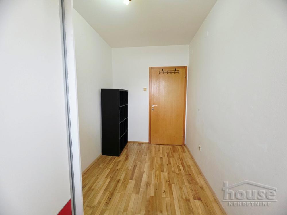 Slika 7 - Stan,NOVI SAD,BULEVAR EVROPE,kv: 48.00, € 133000, ID: 1065641