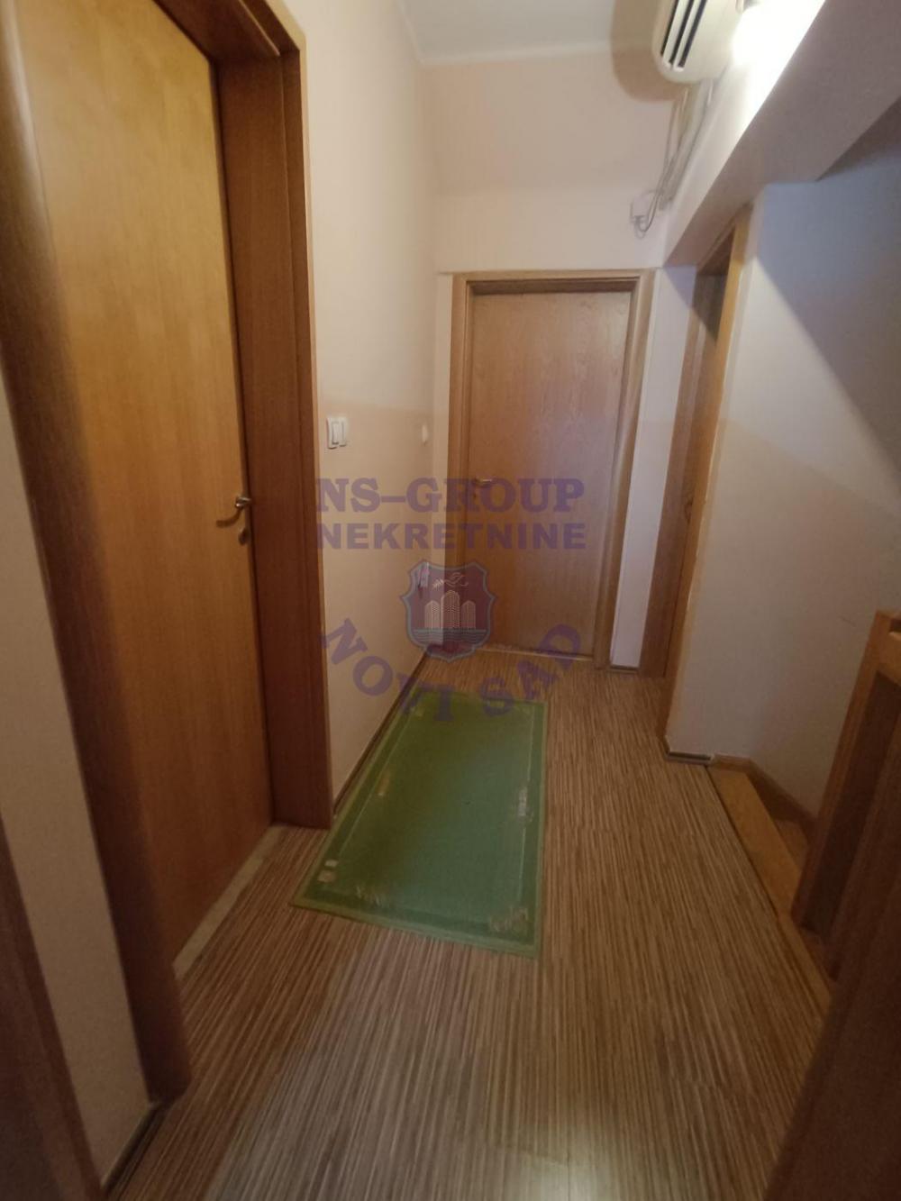 Slika 10 - Petosoban, 111m2, Detelinara Novi Sad, sa terasom, ima lift