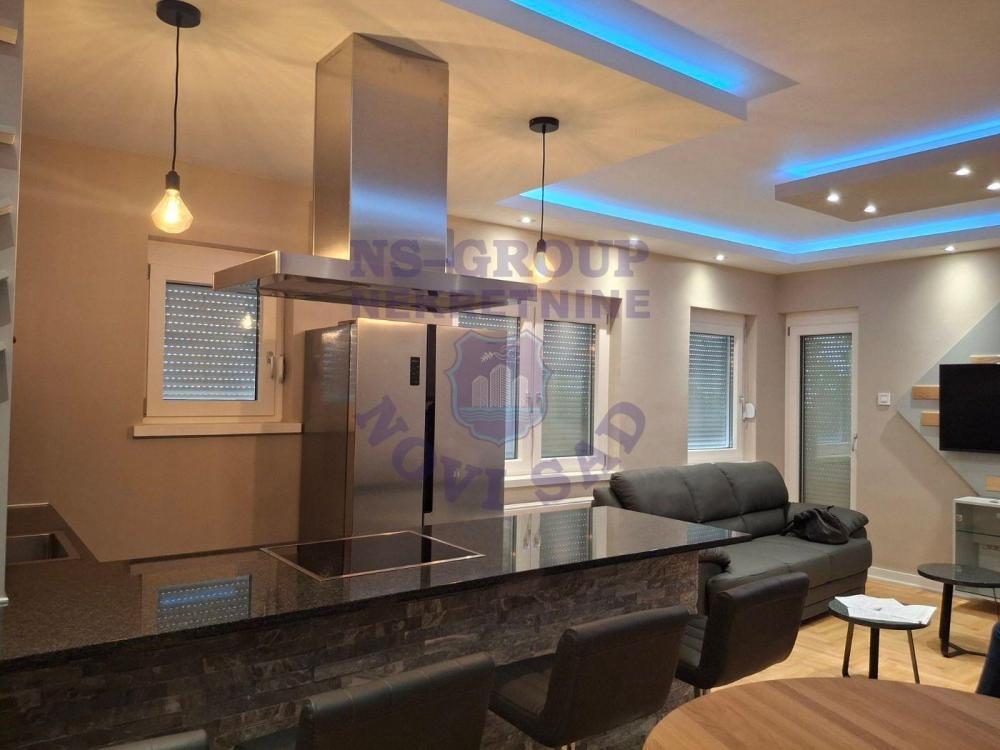 Glavna slika -Odličan dvoiposoban stan na Tatarskom brdu!