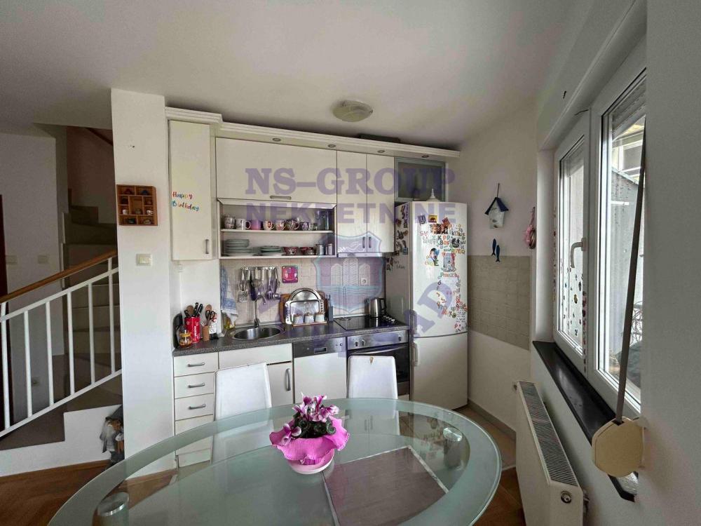 Slika 2 - Trosoban, 66m2, Grbavica Novi Sad, sa terasom