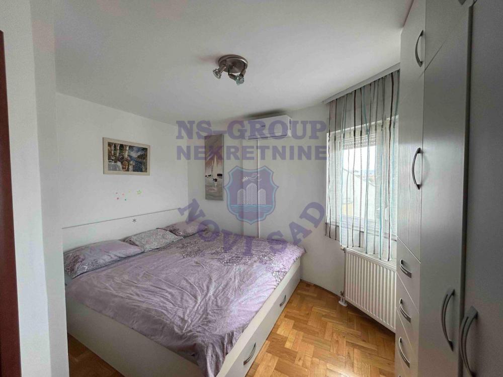 Slika 4 - Trosoban, 66m2, Grbavica Novi Sad, sa terasom